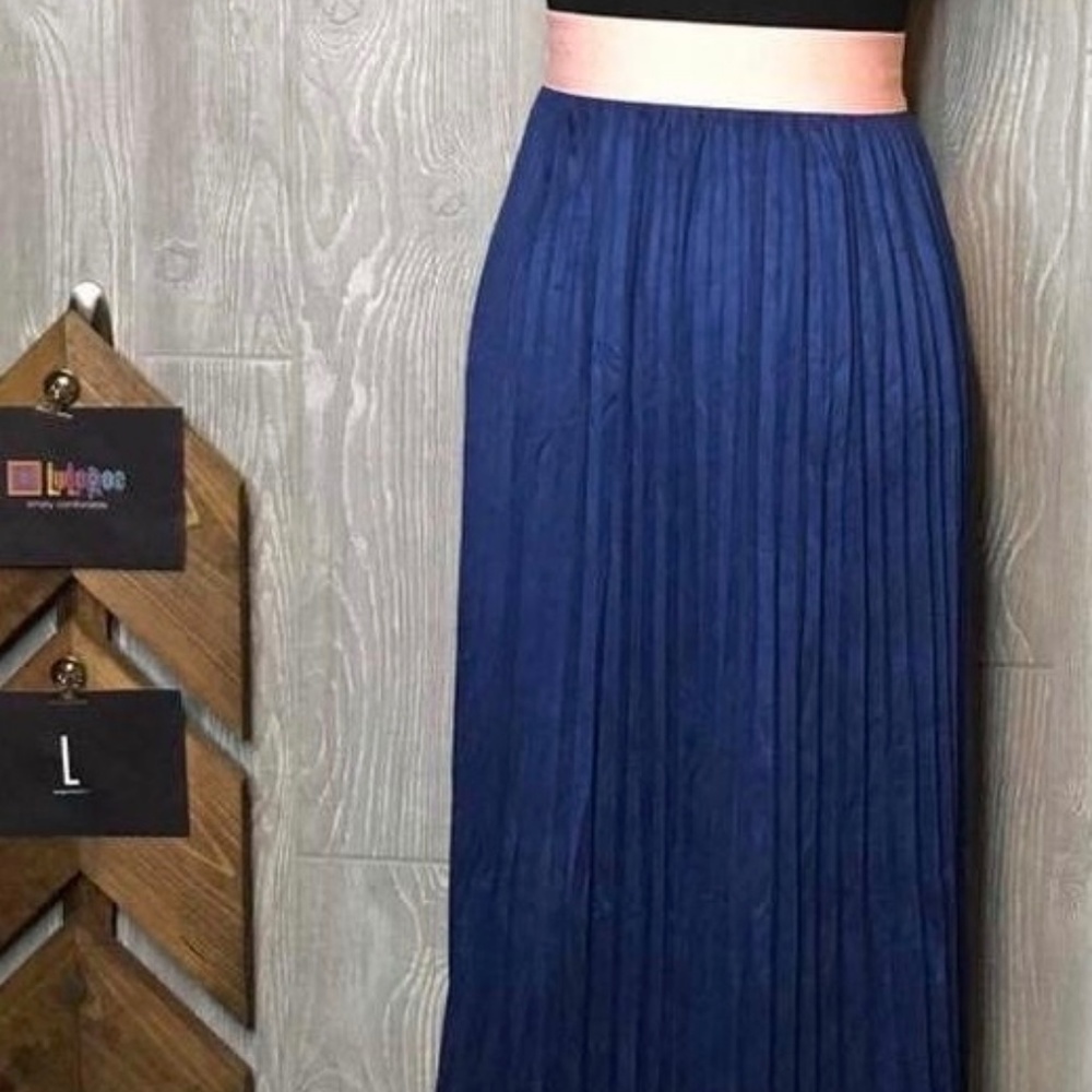 LuLaRoe Large Jill ELEGANT!